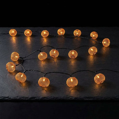 Halloween LED Twig Garland with 18 Pumpkin or Bat Lanterns – 6 ft