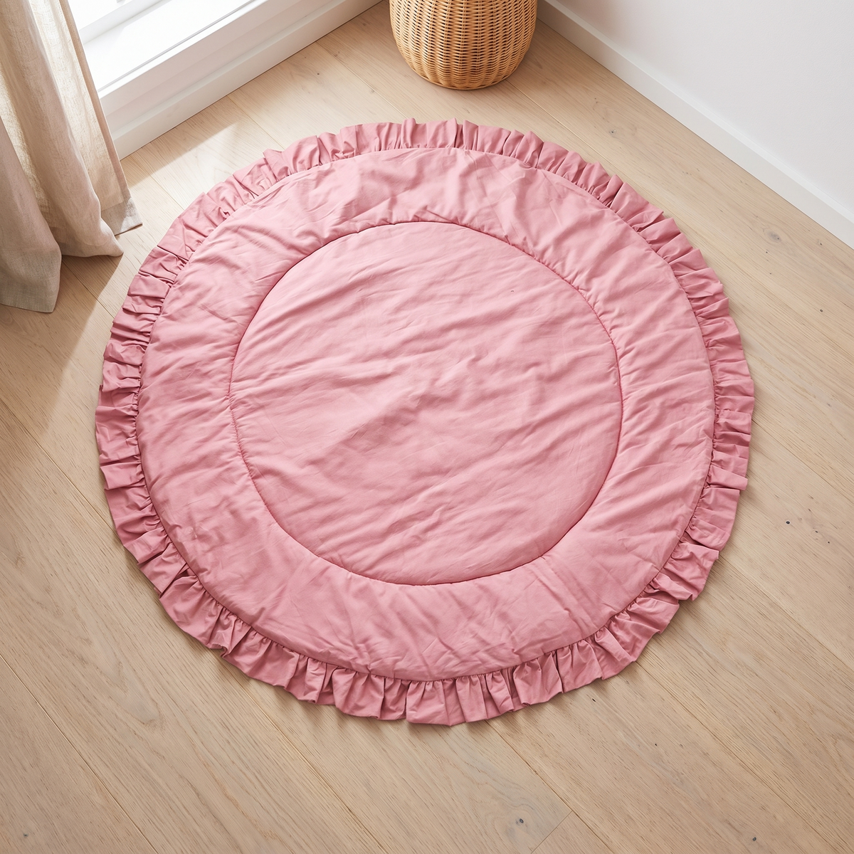 Reversible Round Quilted Cotton Play Mat with Ruffle Trim – Rose, 125 cm