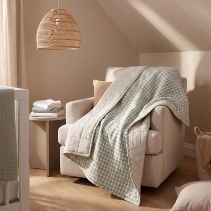 Reversible Linen Cot Quilt with Gingham and Stripe Sides – 100 x 120 cm