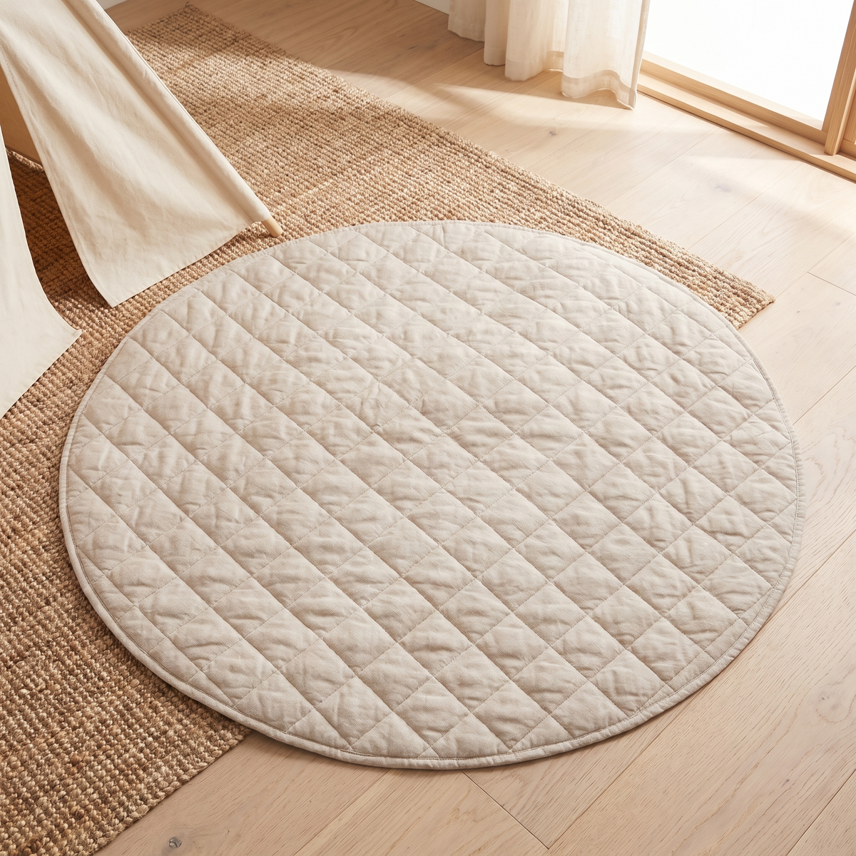 Quilted French Linen Round Play Mat – Natural, 115 cm