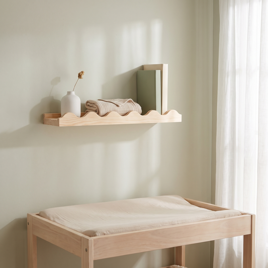 Wavy Floating Wall Shelf with Scalloped Edge – Raw Pine, 60 cm